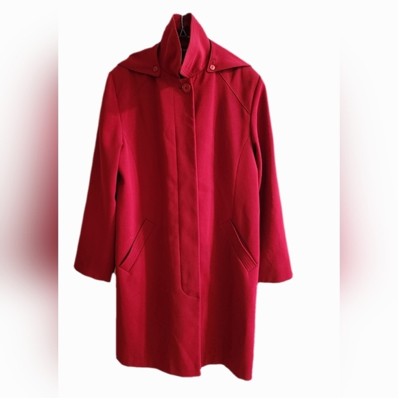 Fen-nelli Jackets & Blazers - Fen-nelli Women's Coat Red with Removable Hood Size M (7-8), Button-up Closure